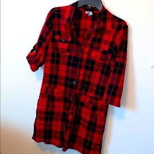 Women Wrinkled plaid shirt Size 10